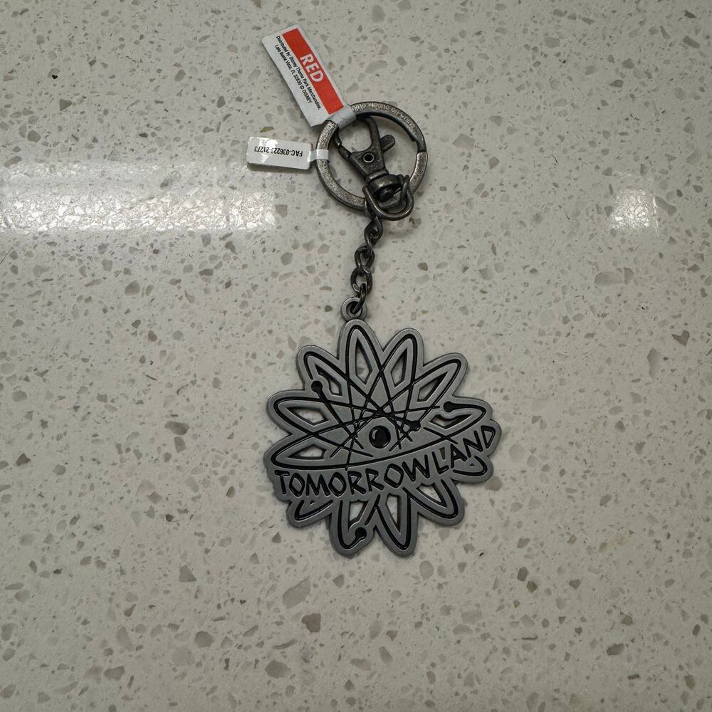 Disney Parks Magic Kingdom Tomorrowland Atom Metal Keychain Purse Charm